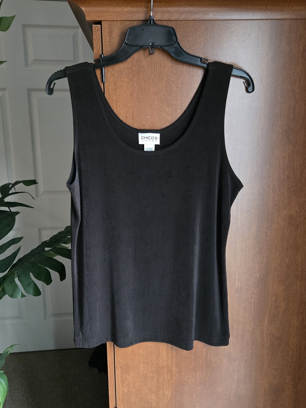 Chico's Classic Black Scoop Neck Tank